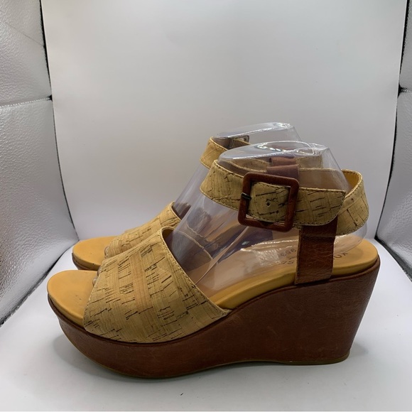 Kork Ease K40606 Women Cork Leather Wedge Sandal Shoe Size 9M Pre Owned - Picture 2 of 10
